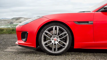 Jaguar F-Type four-cylinder - wheel