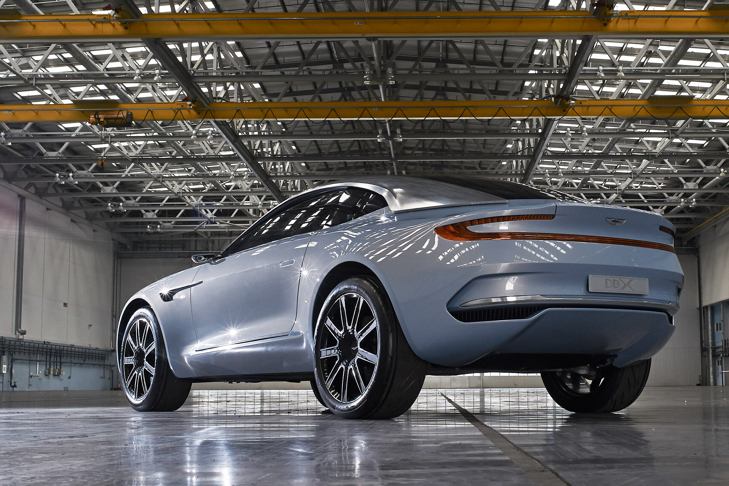 Aston Martin DBX concept - 2017