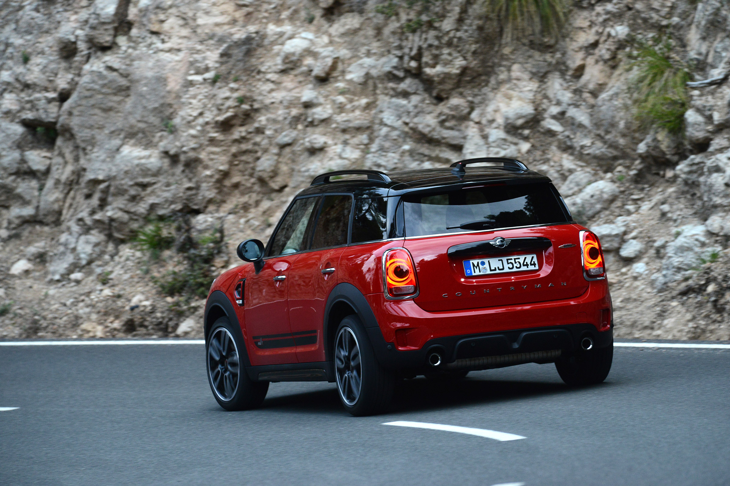 2017 MINI Countryman JCW - rear cornering