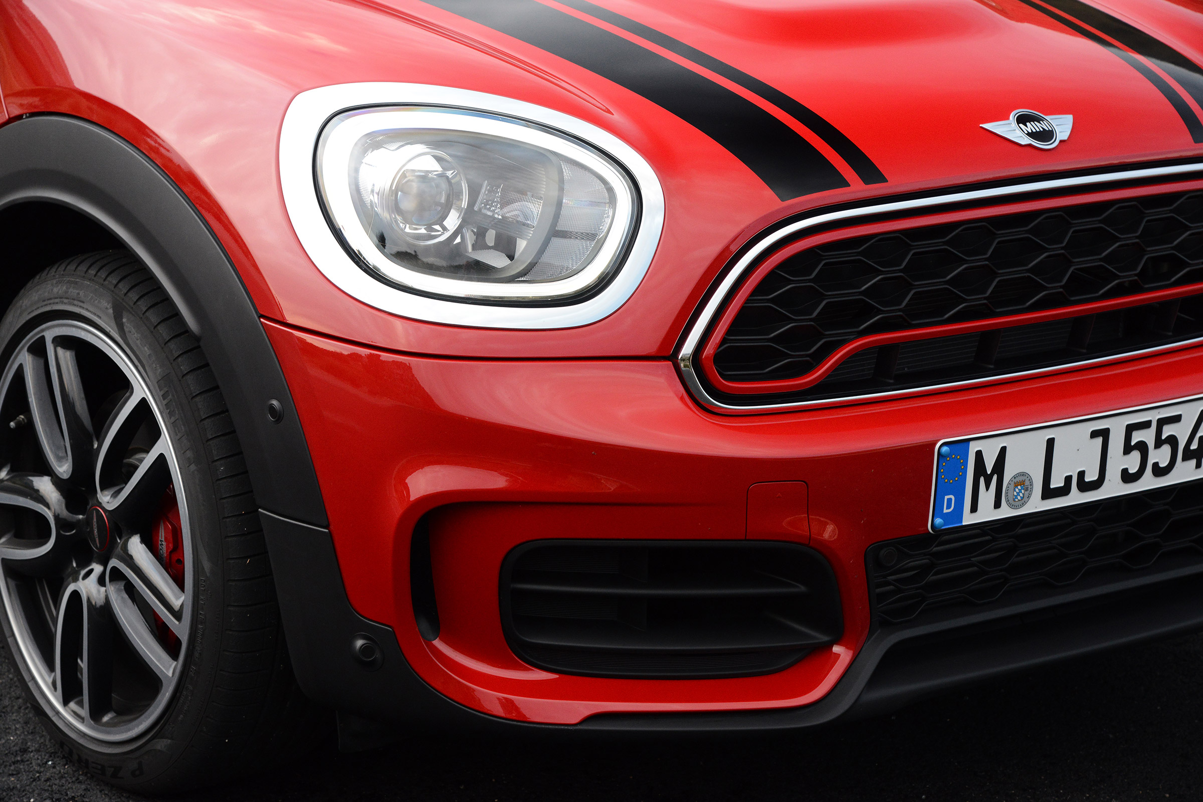 2017 MINI Countryman JCW - front detail