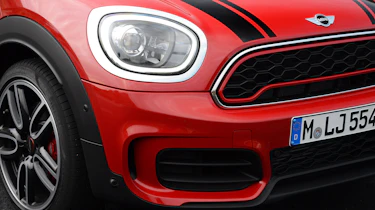 2017 MINI Countryman JCW - front detail