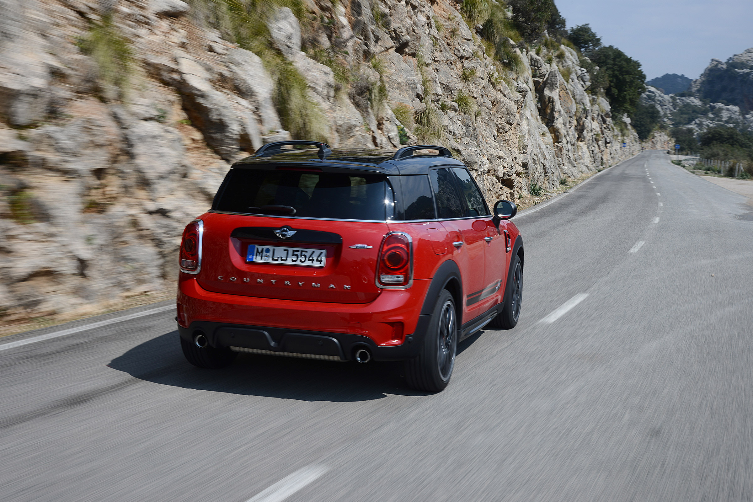 2017 MINI Countryman JCW - rear tracking