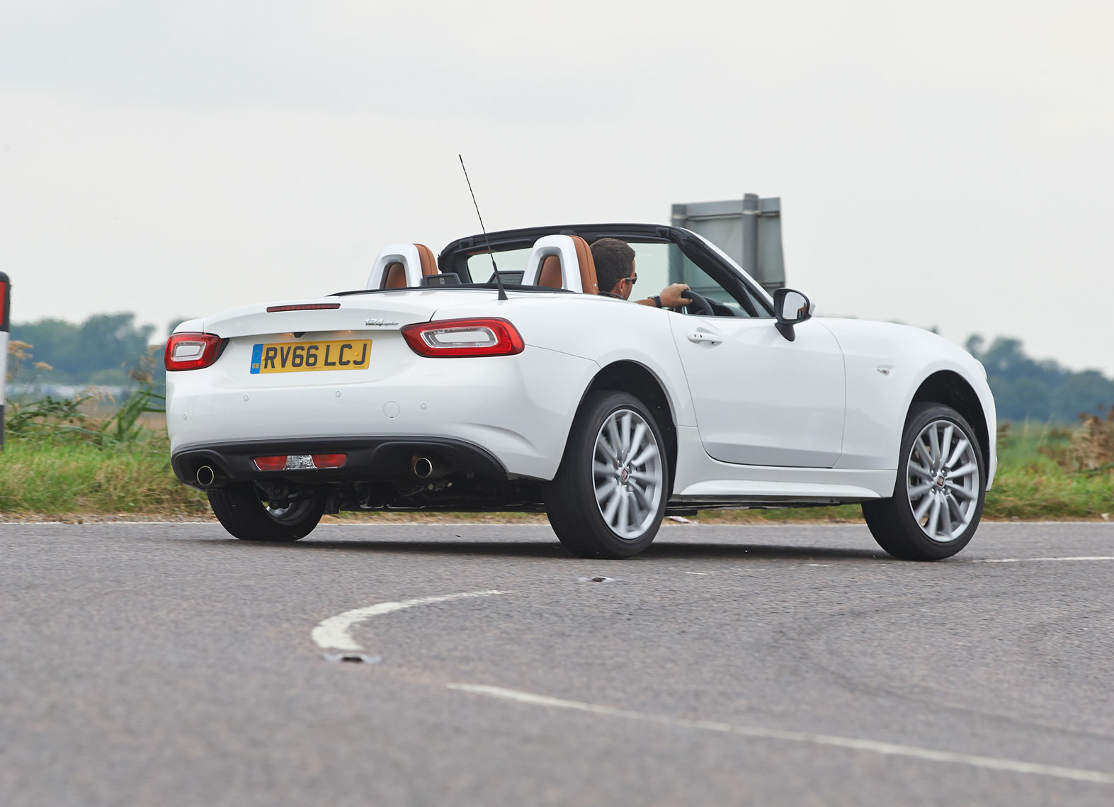Fiat 124 Spider - Rear