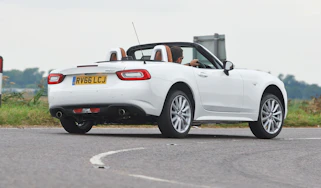 Fiat 124 Spider - Rear