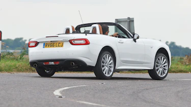 Fiat 124 Spider - Rear