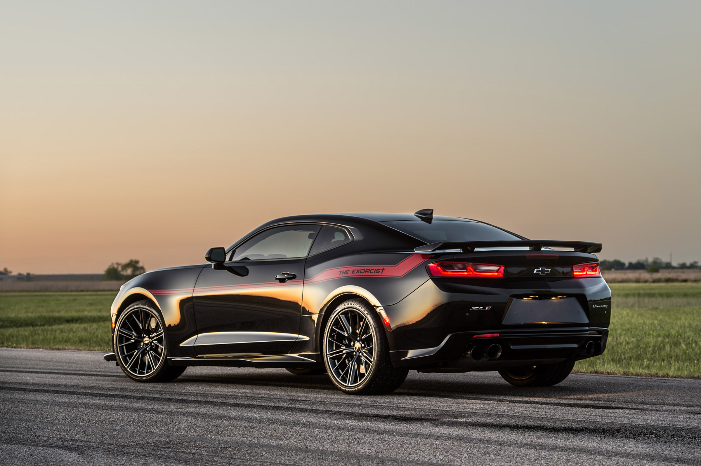 Hennessey Camaro - rear 34