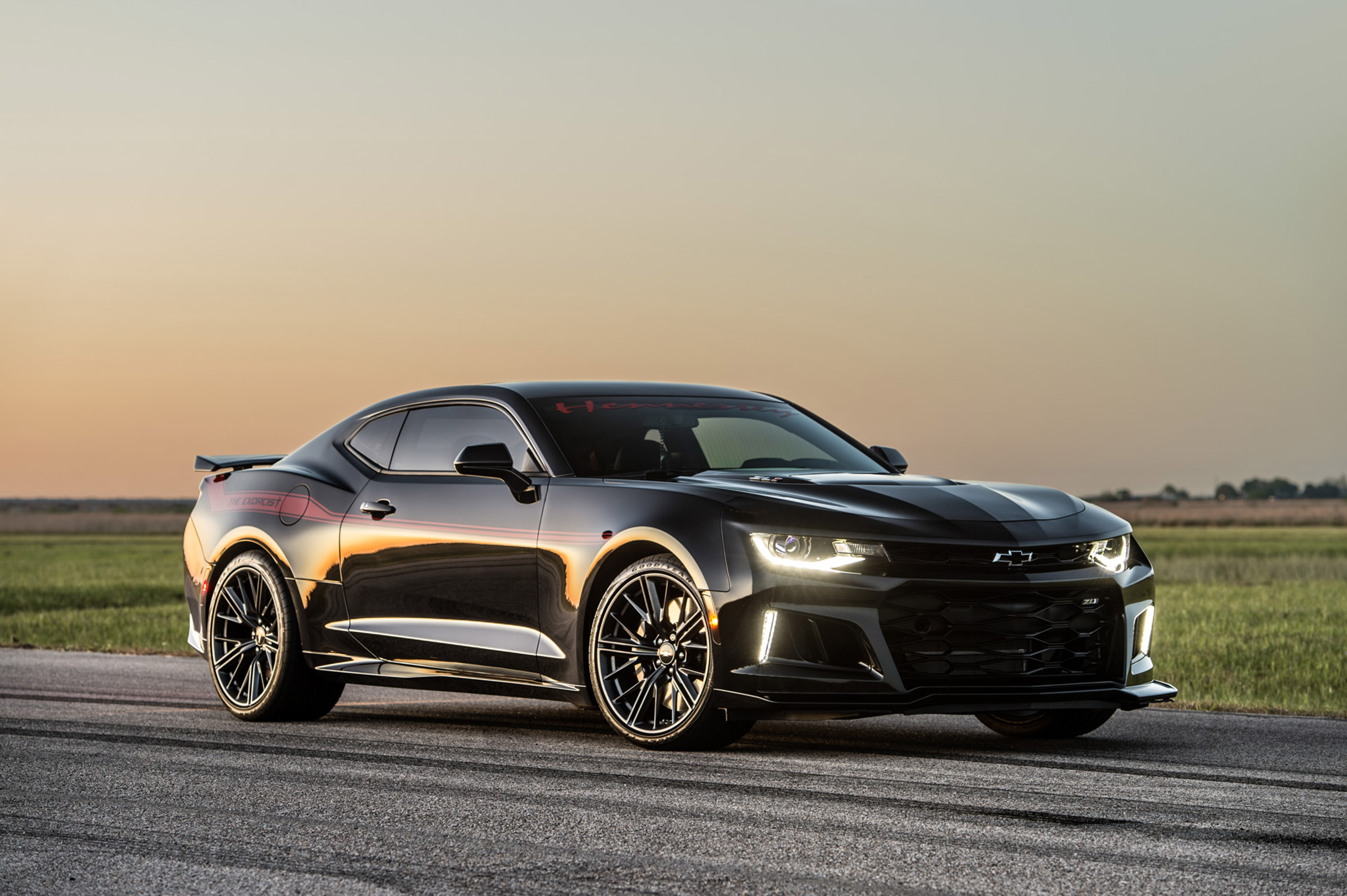 Hennessey Camaro - front static