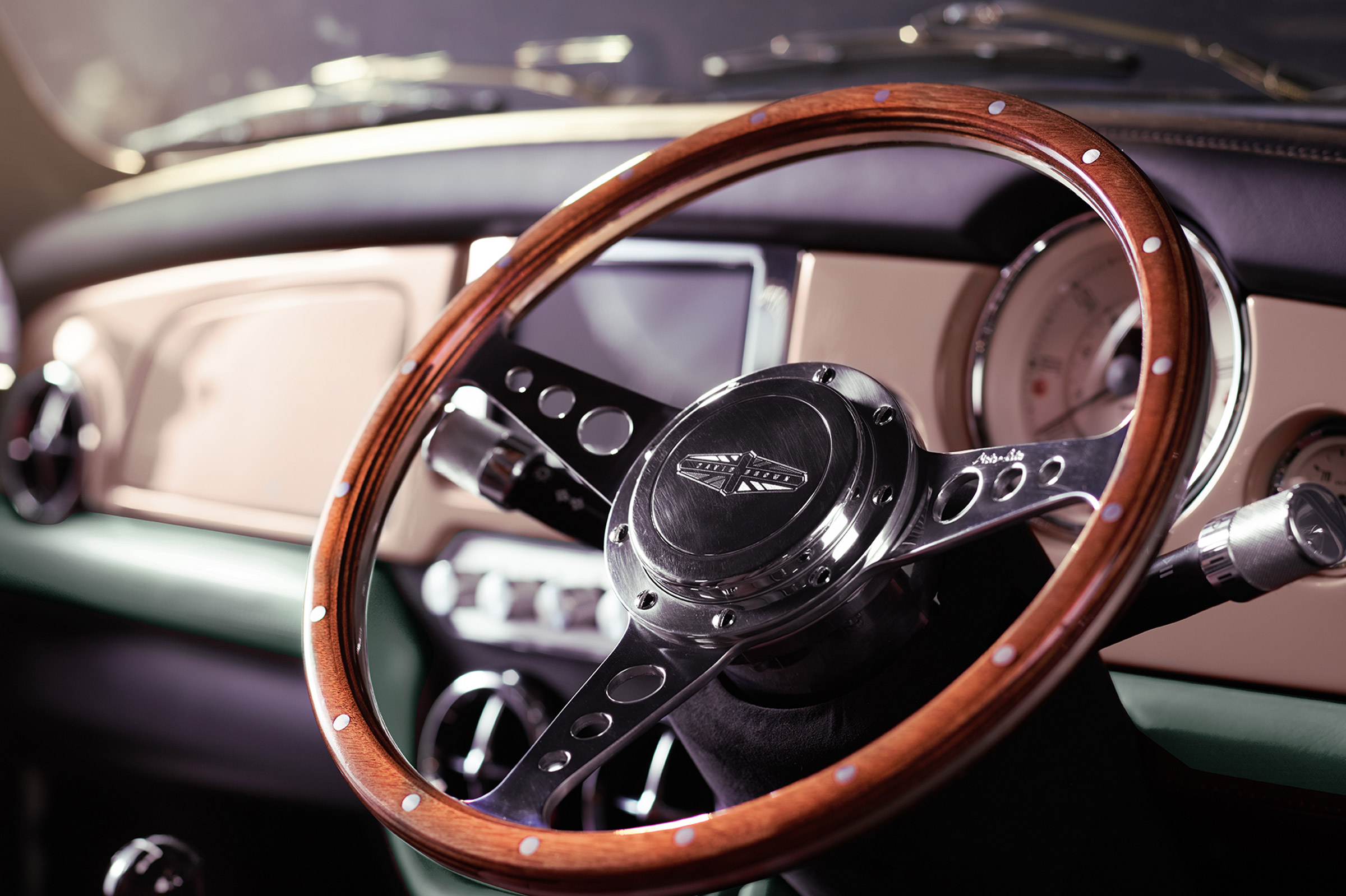 David Brown Automotive Mini Remastered wheel