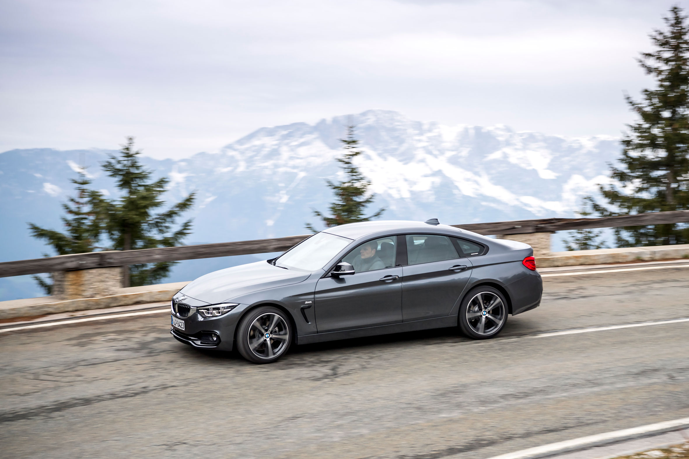 2017 BMW 4 Series Gran Coupe - Side