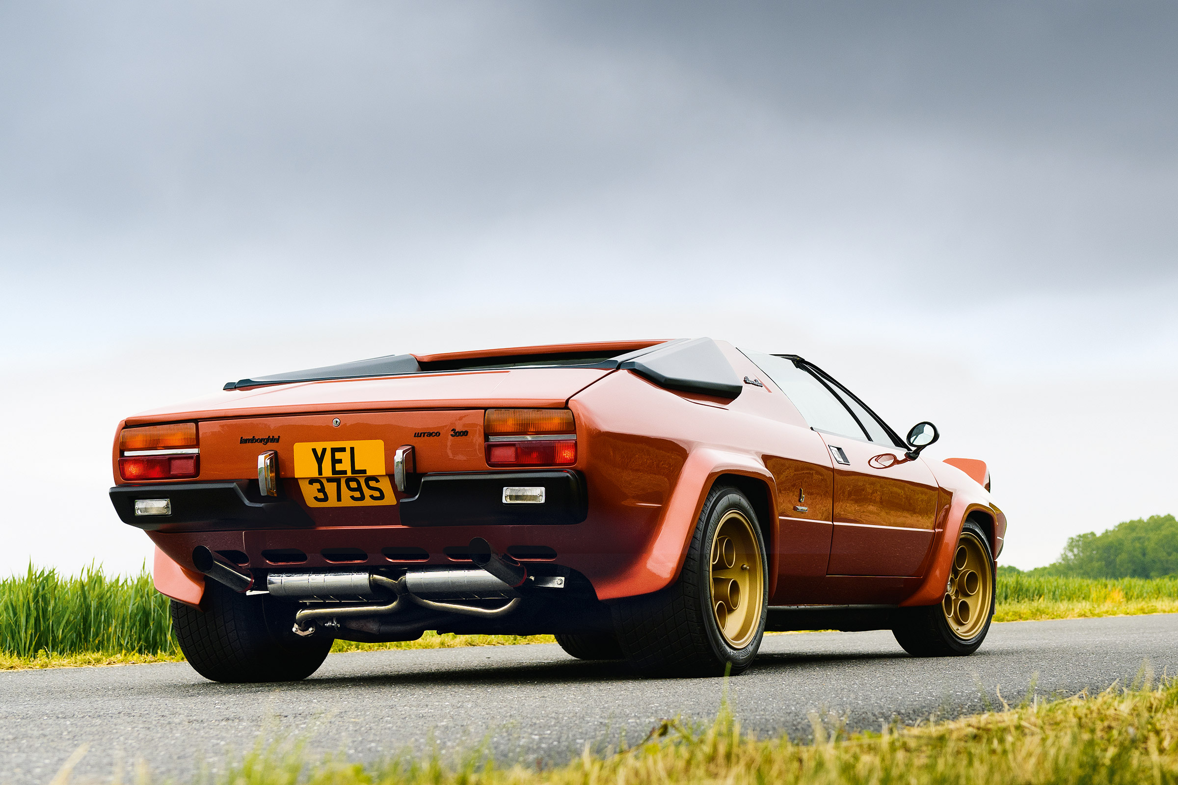 Lamborghini Silhouette - rear