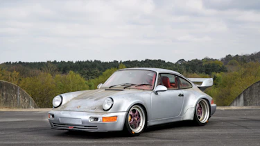 Porsche 911 Carrera RSR - front three quarter