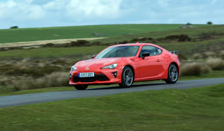 Toyota GT86 Orange Edition front three-quarters