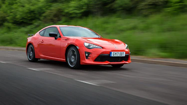 Toyota GT86 Orange Edition front three-quarters