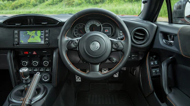 Toyota GT86 Orange Edition interior