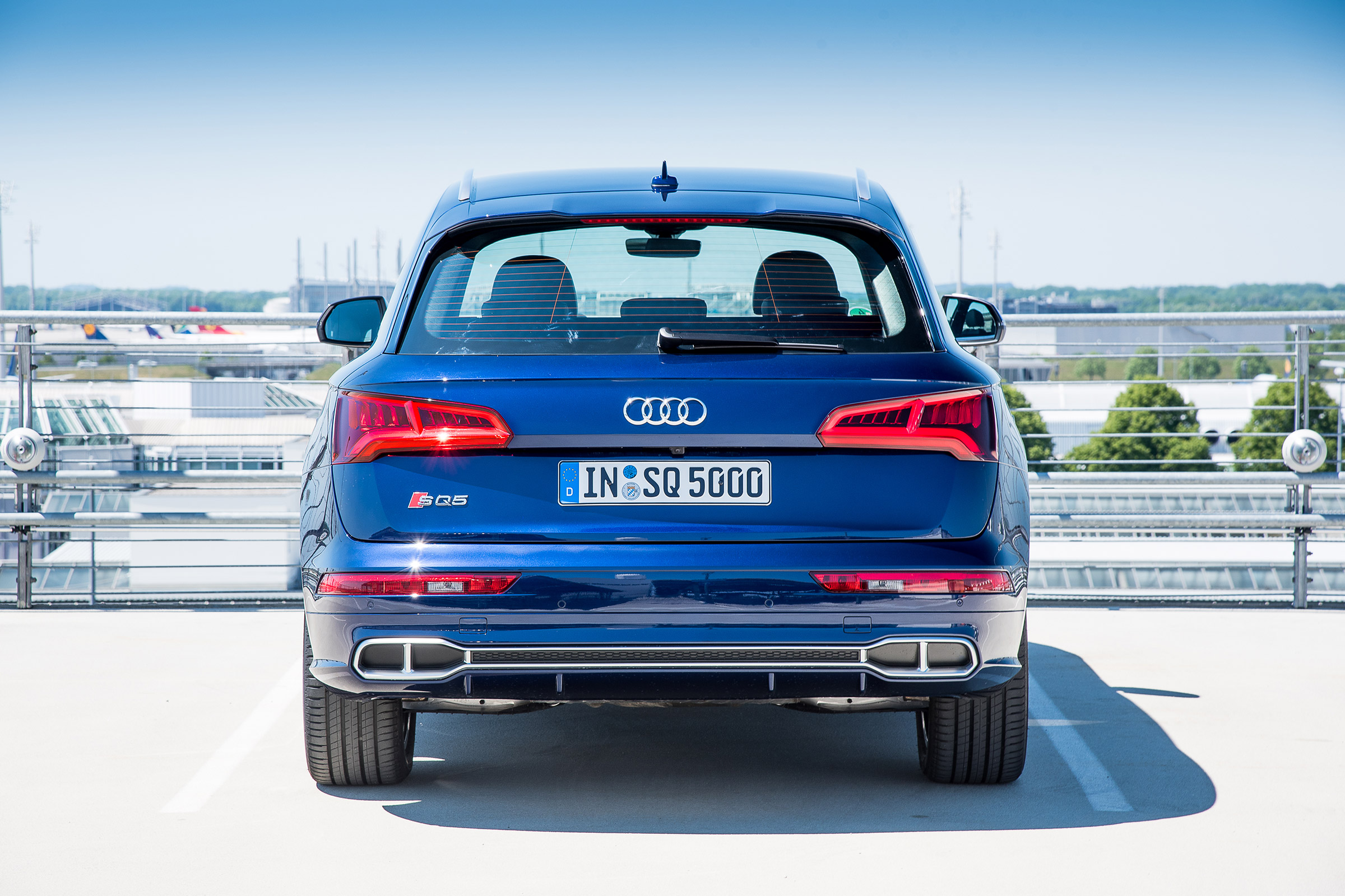 Audi SQ5 TFSI - rear