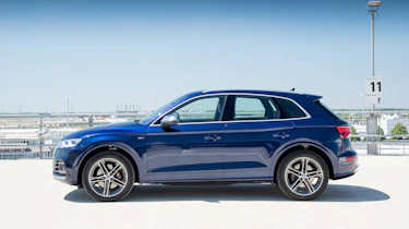 Audi SQ5 TFSI - side profile