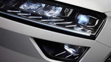 Skoda Karoq press headlight