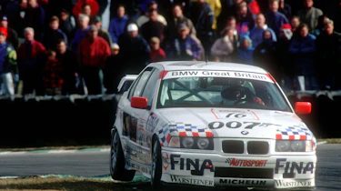 BMW 318i (E36)