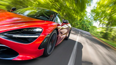 McLaren 720S -