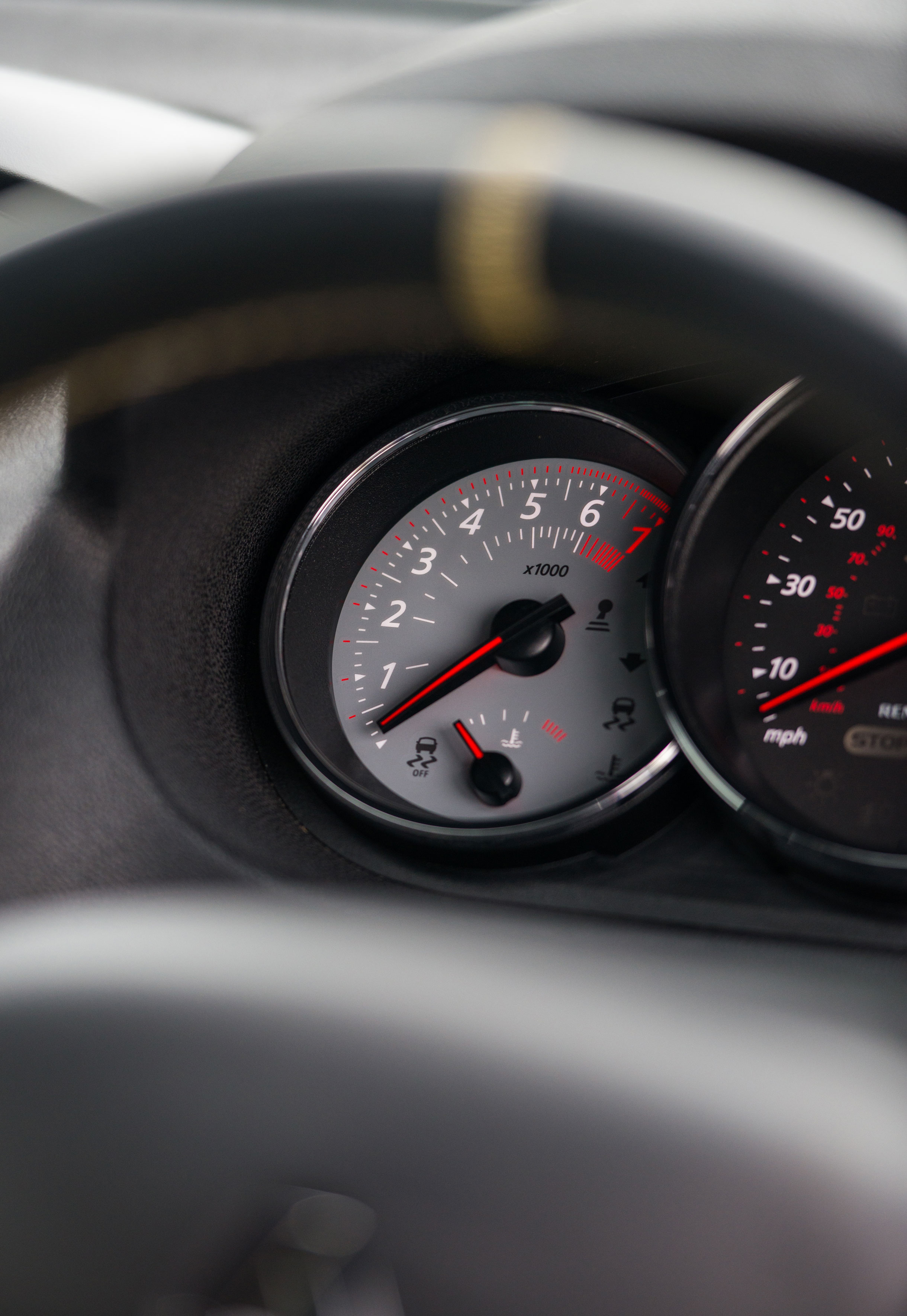 K-Tec Racing Mégane - Dials