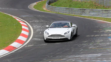 SPY - Aston Martin DB11 Volante 2