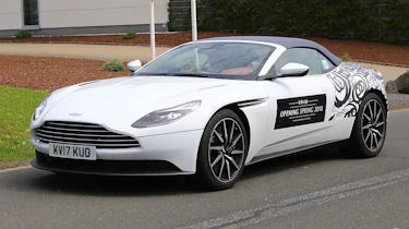 SPY - Aston Martin DB11 Volante 6