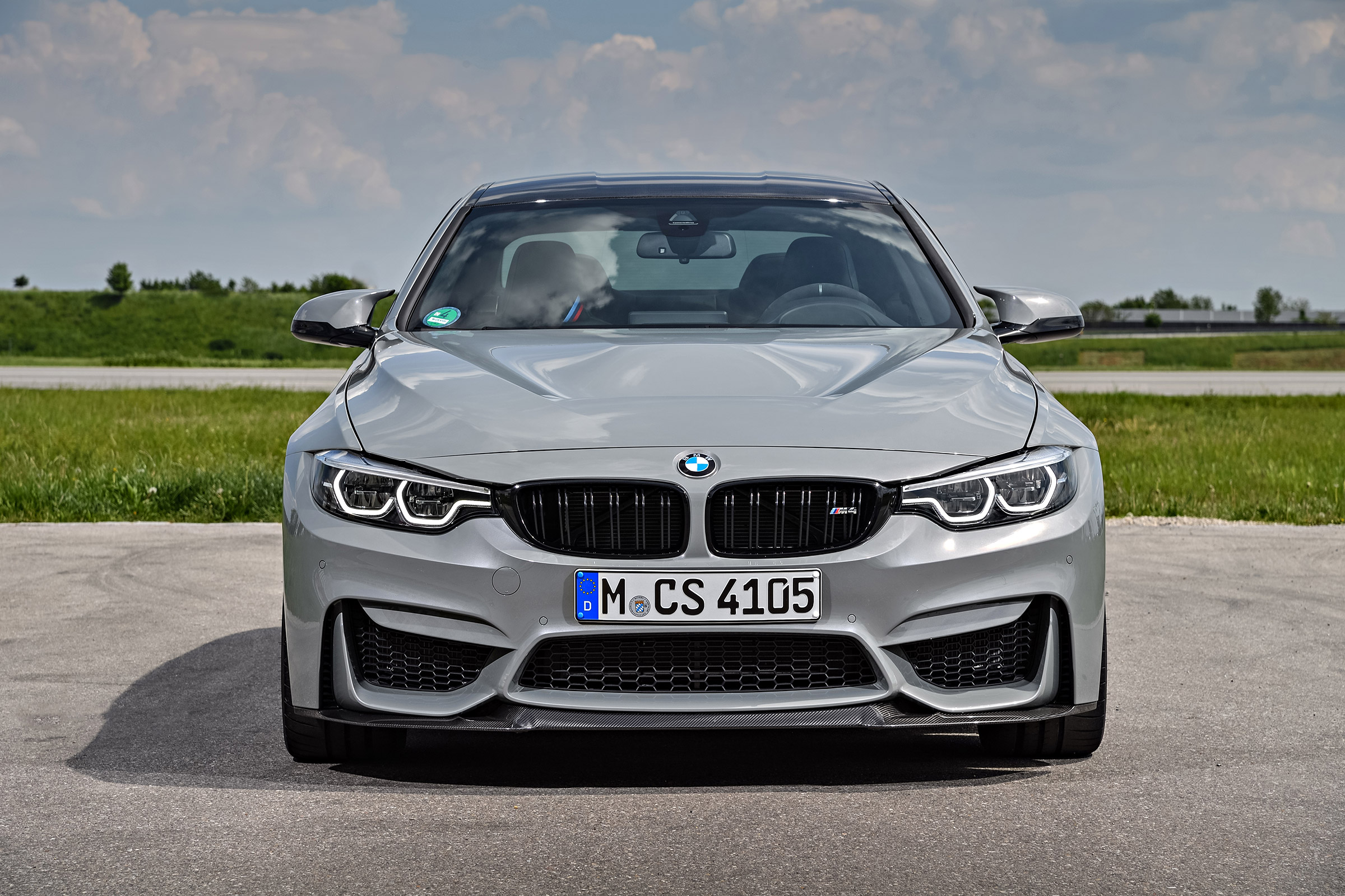 BMW M4 CS - front