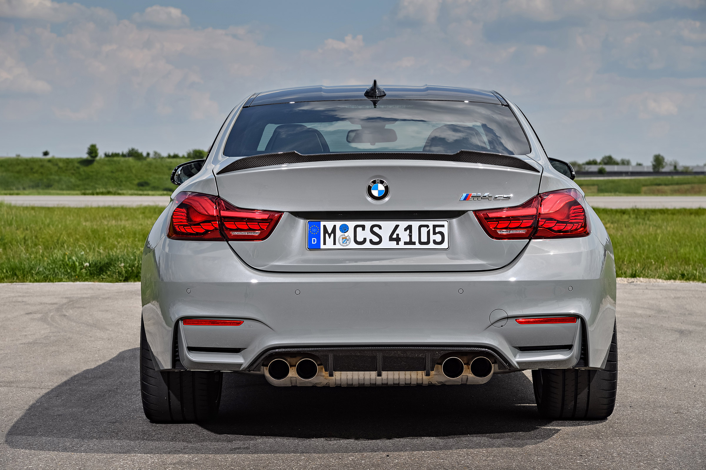 BMW M4 CS - rear