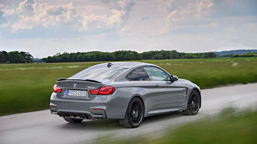 BMW M4 CS - rear tracking