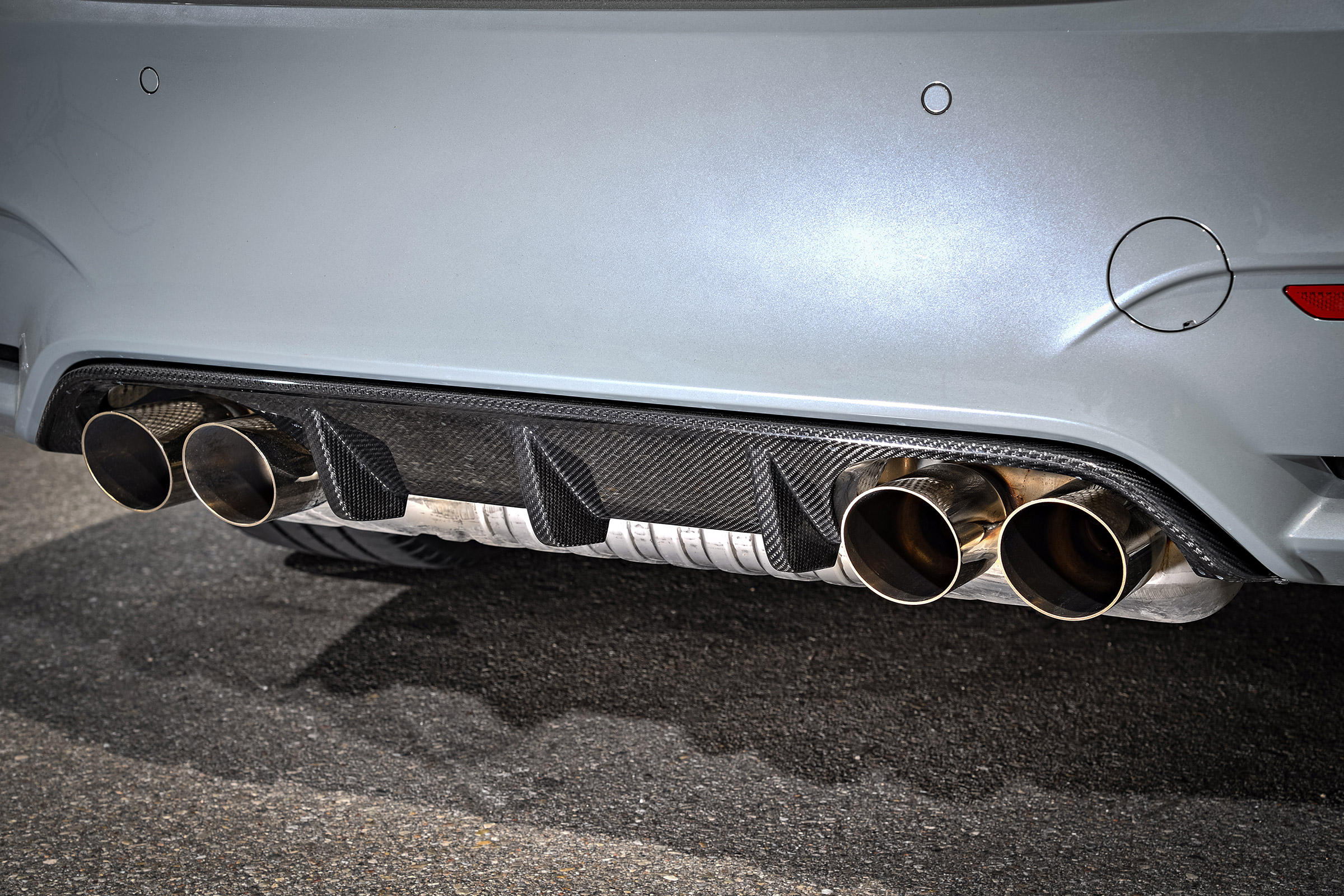 BMW M4 CS - exhaust