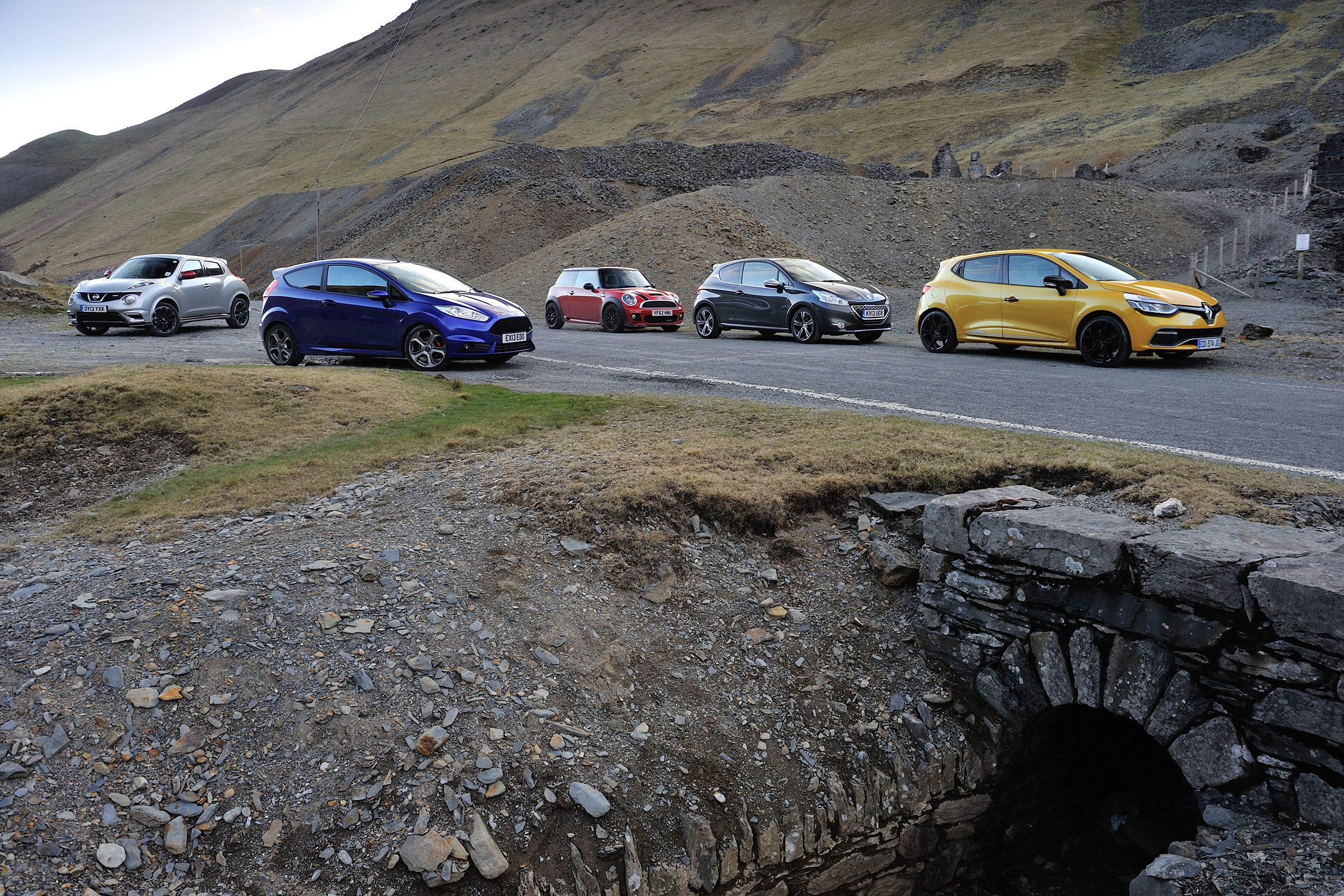Hot hatch test - Group shot