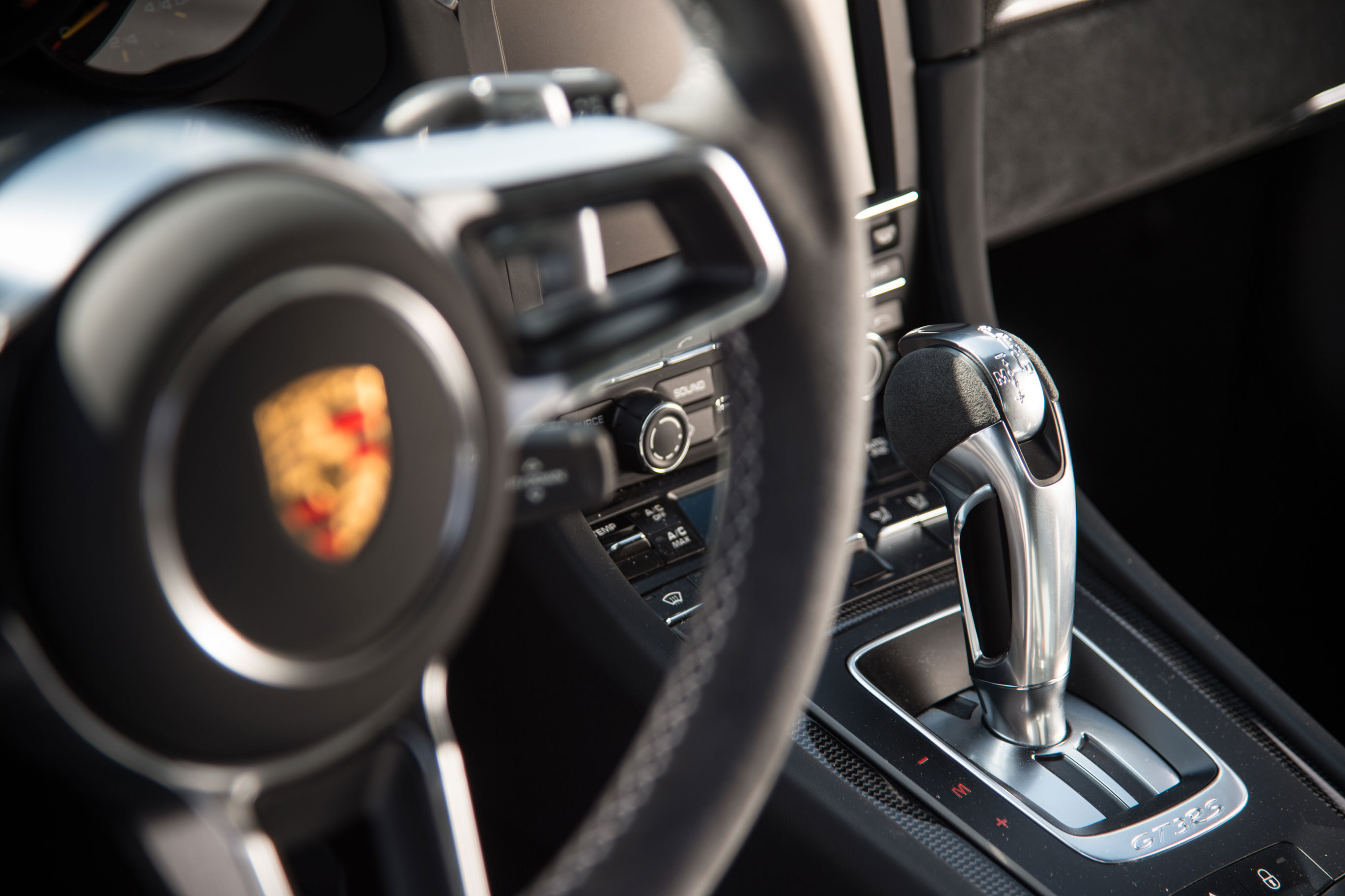Porsche 911 (991) GT3 RS - Gear lever