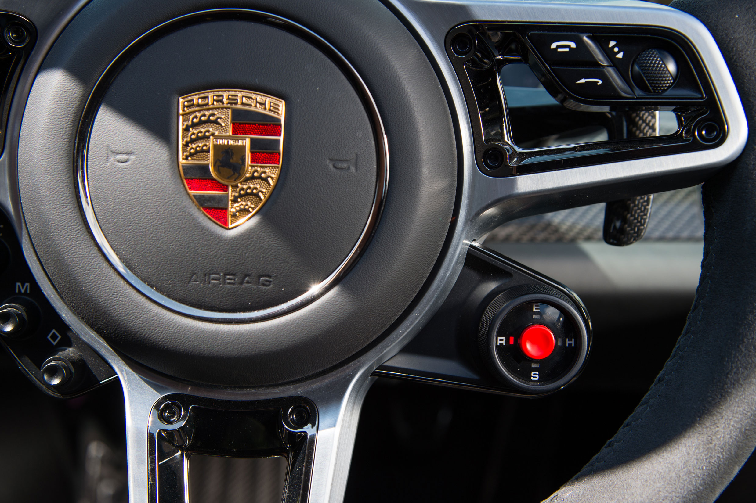 Porsche 918 Spyder - Driving mode selector