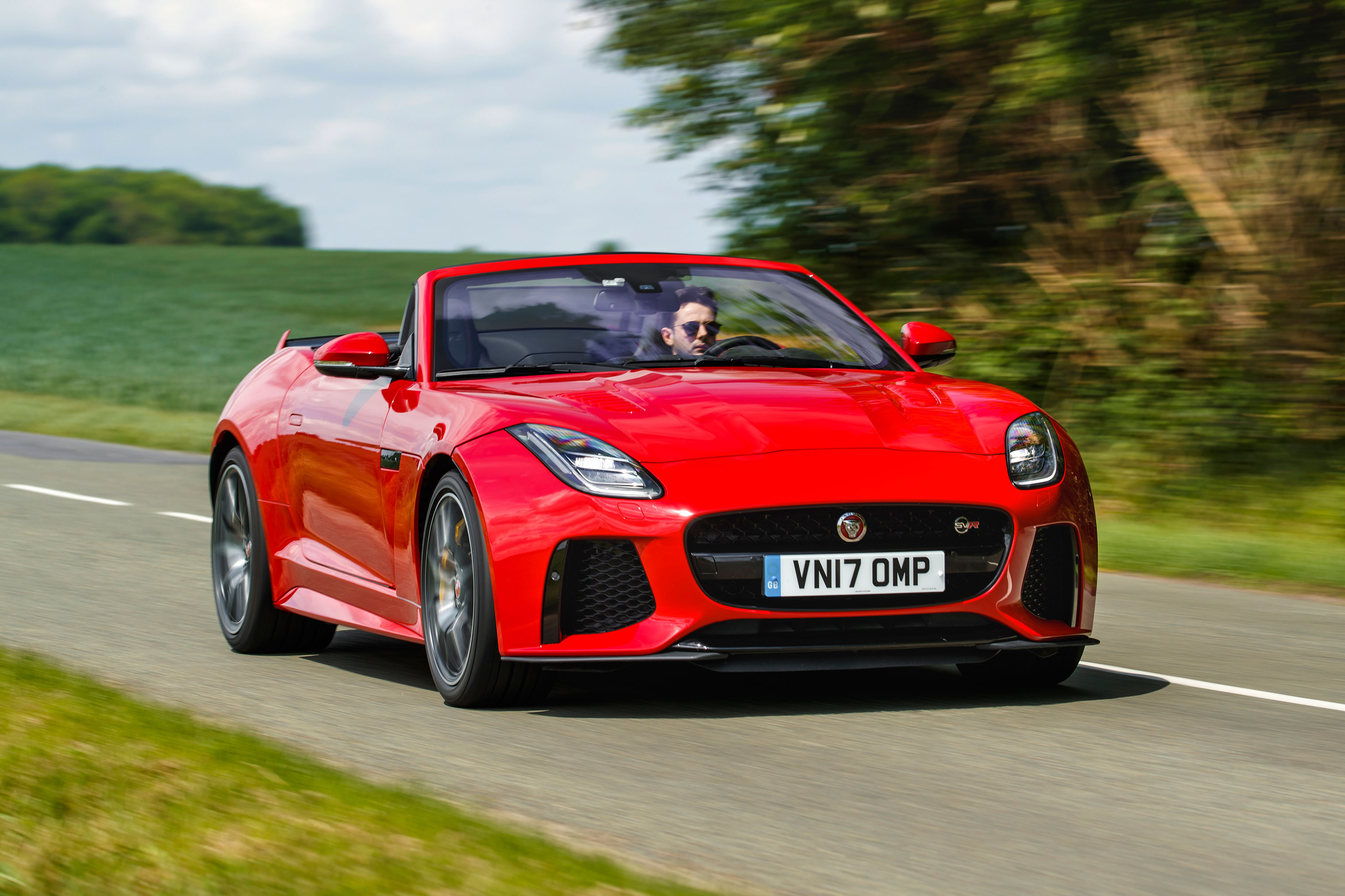 Used Jaguar F-Type SVR – front