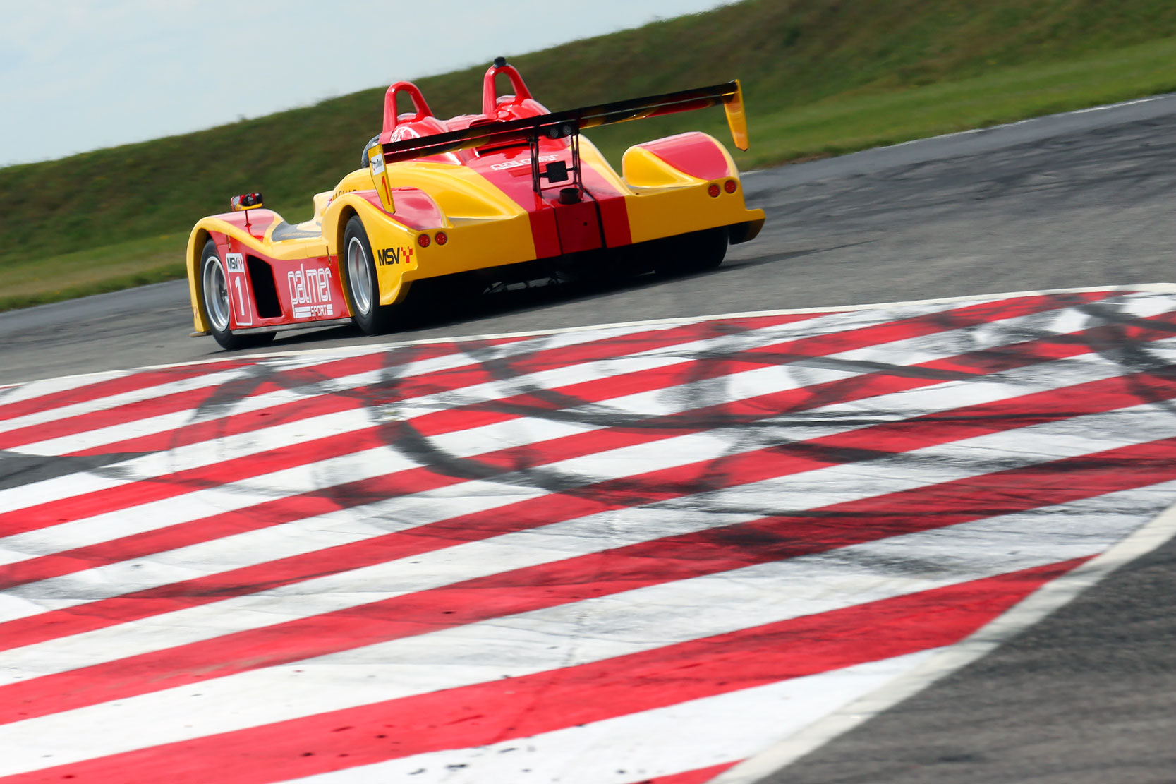 Overclockers UK Racing Series - Palmer Sport JP-LM