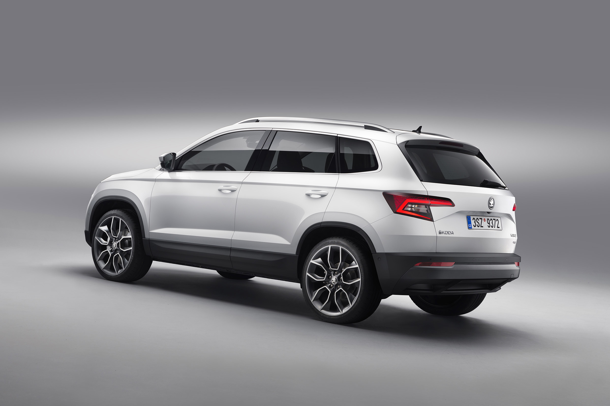 Skoda Karoq press front 3