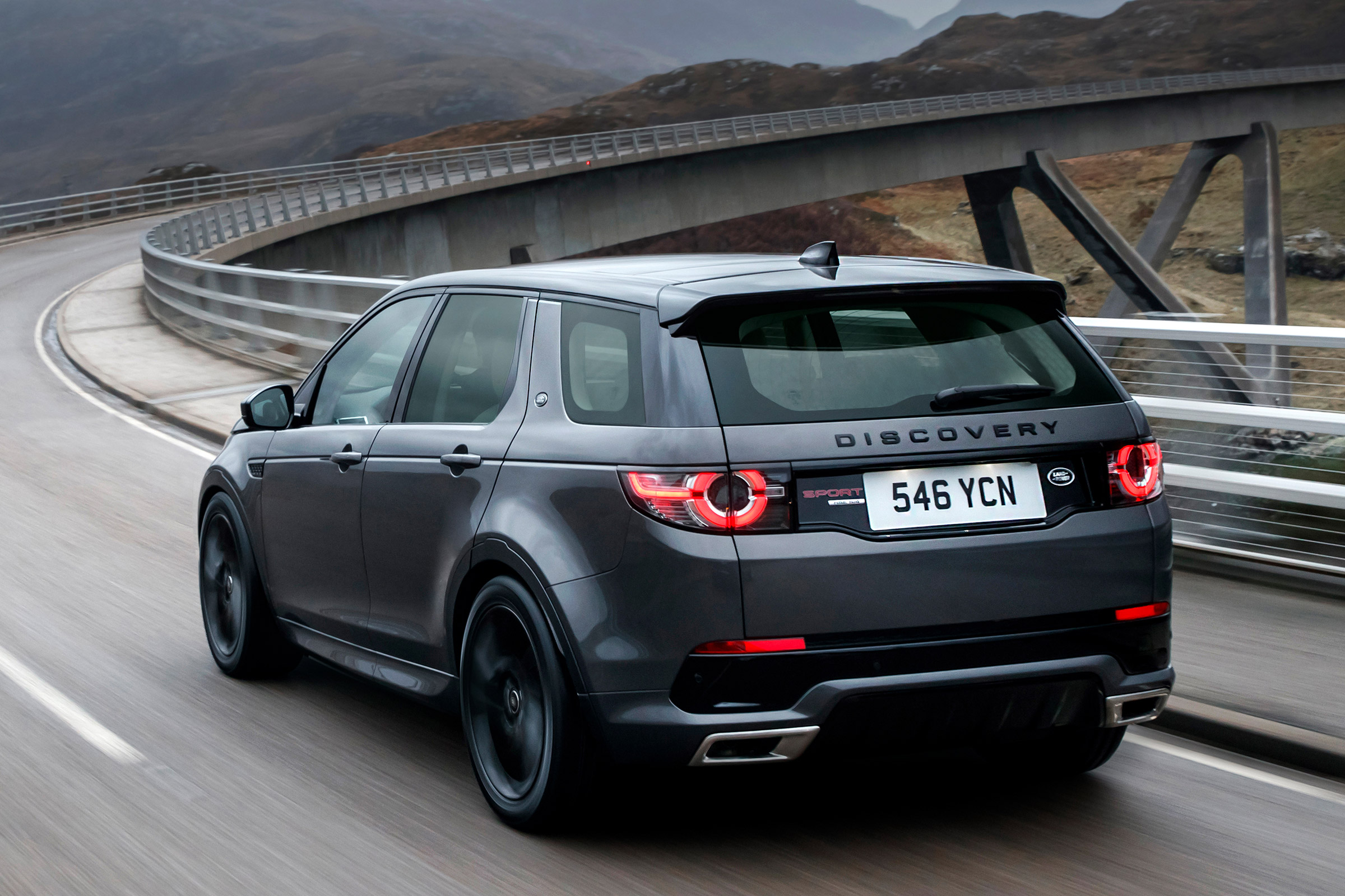 Discovery Sport 2017 Dynamic trim - rear 2