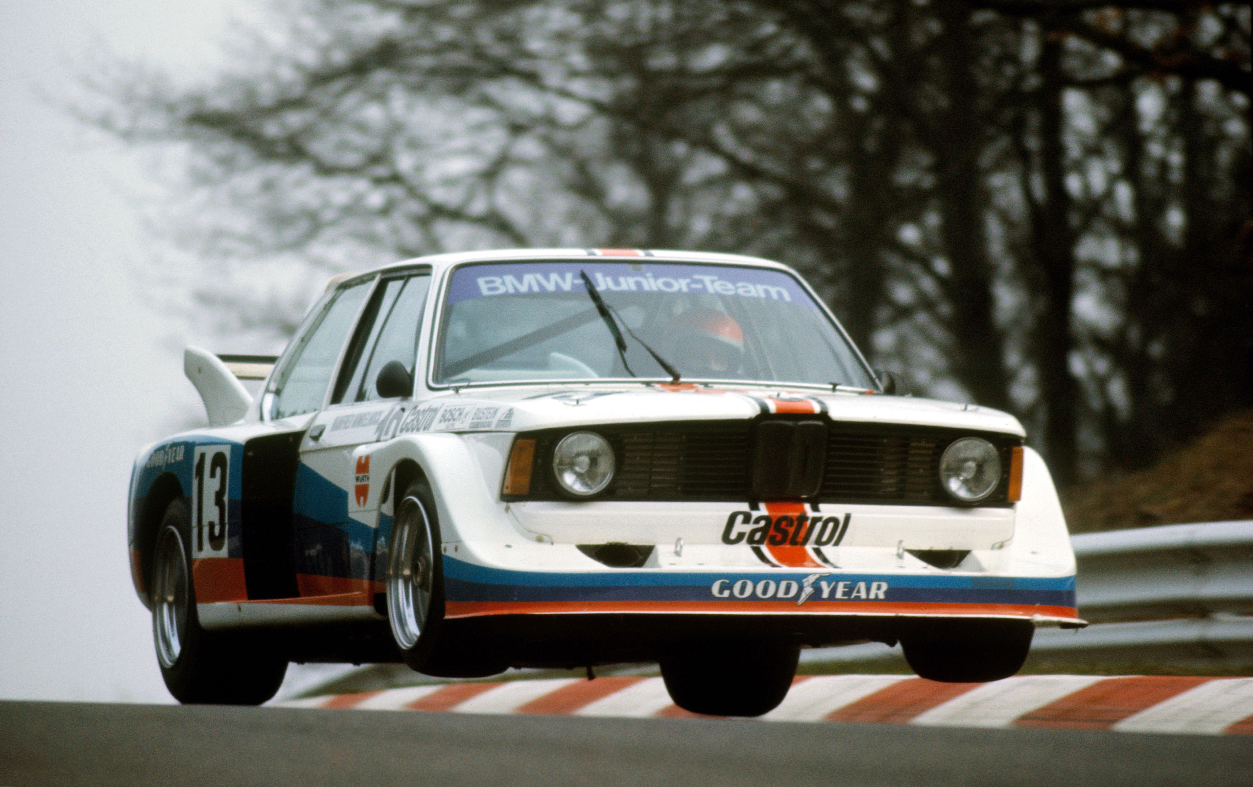 BMW 320i (E21) Group 5