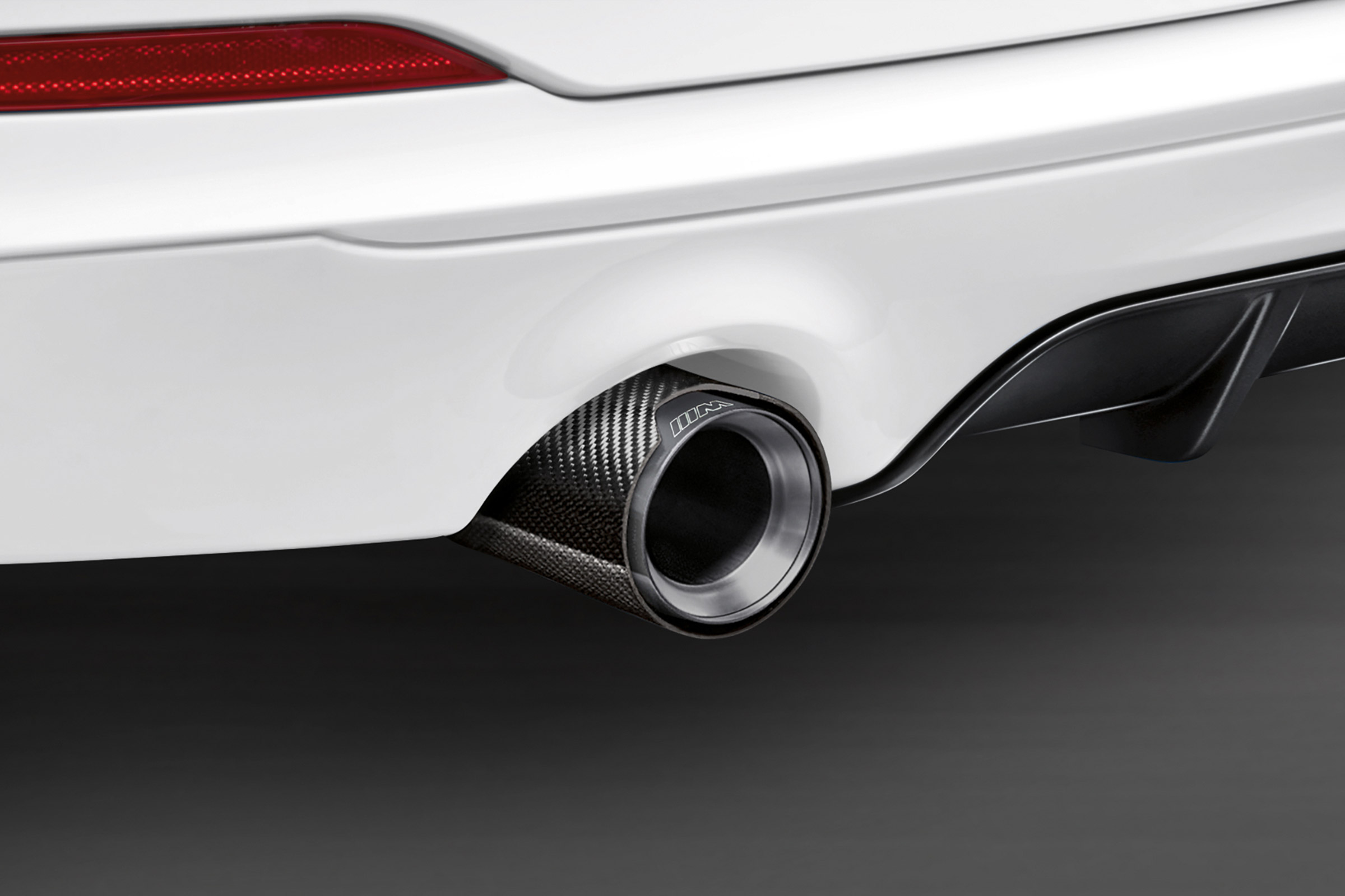 BMW M240i M Performance - exhaust
