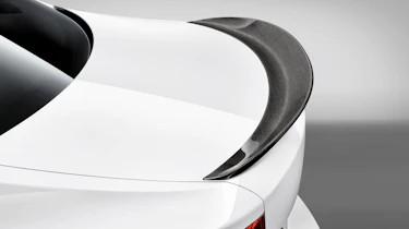 BMW M240i M Performance - lip