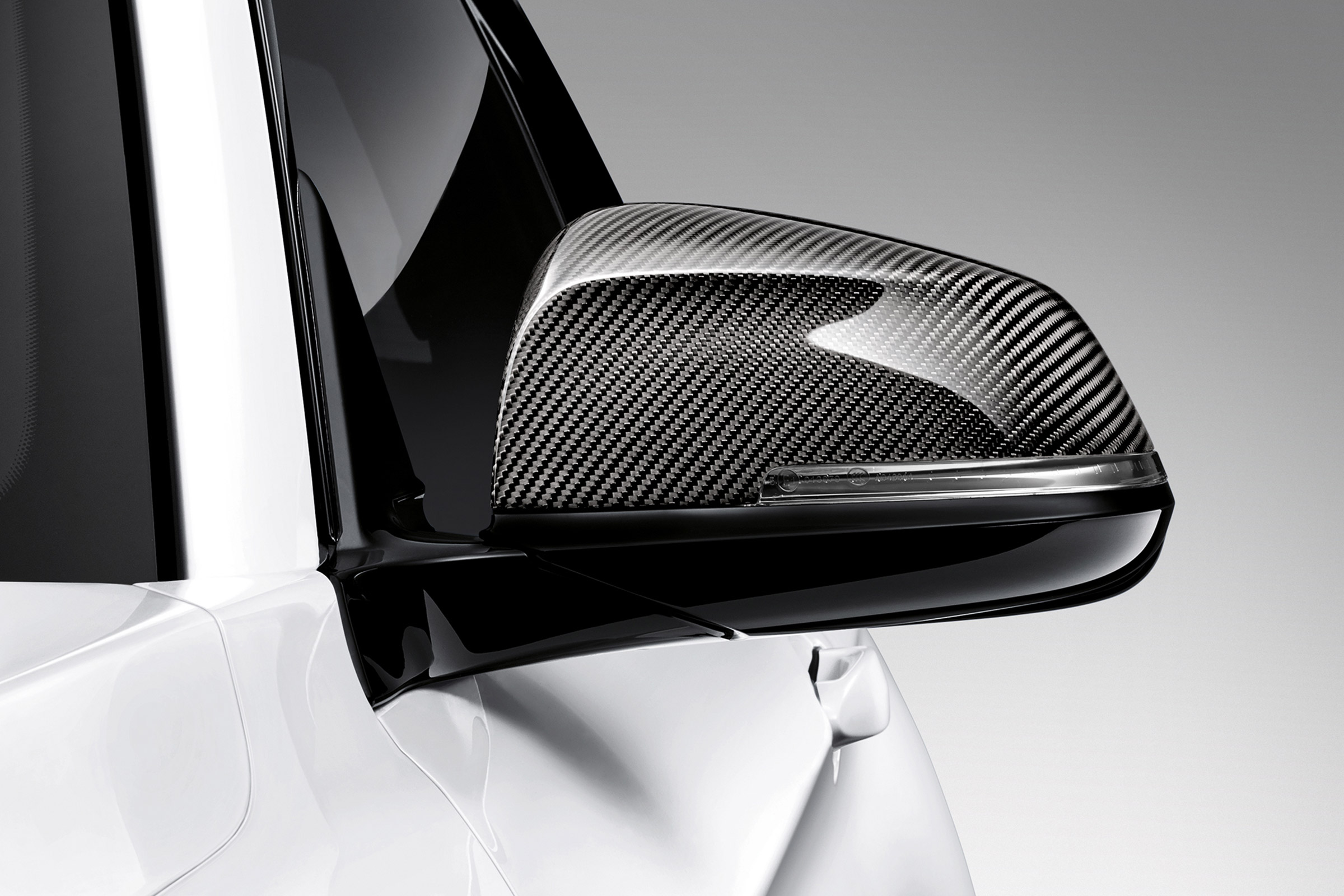 BMW M240i M Performance - mirror cap