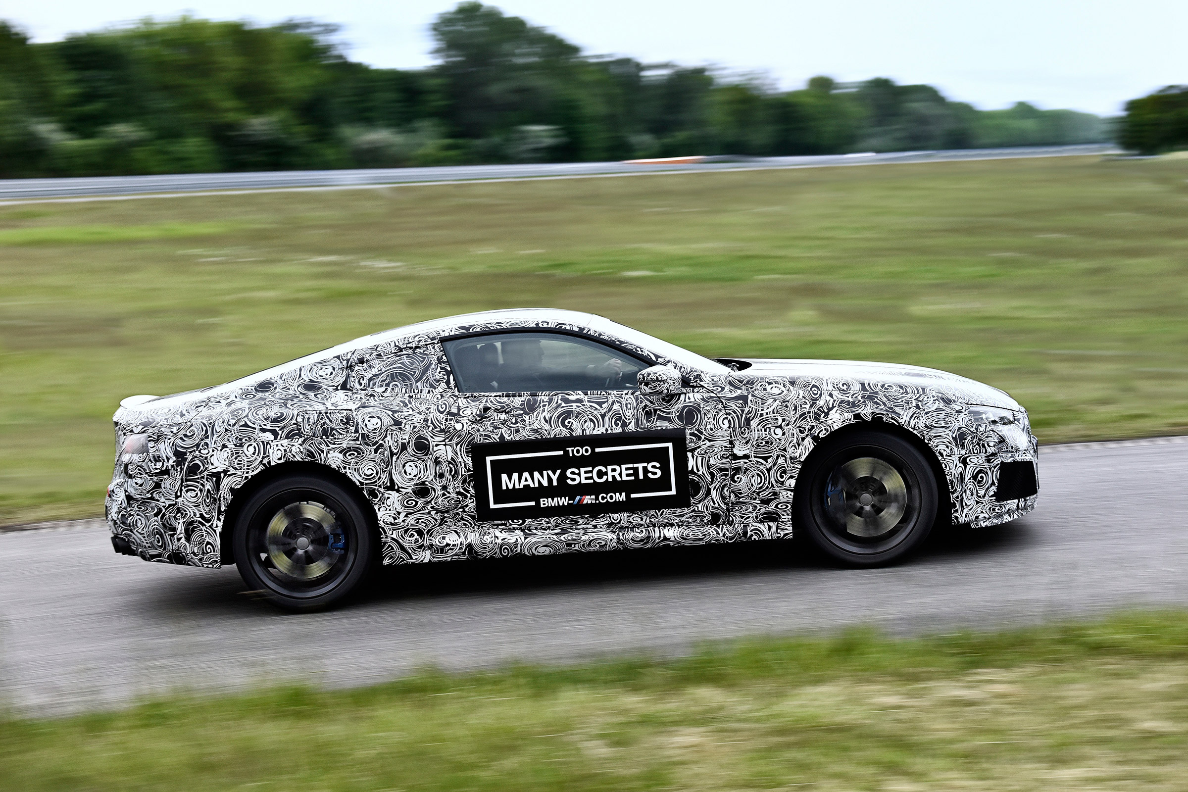BMW M8 prototype - profile