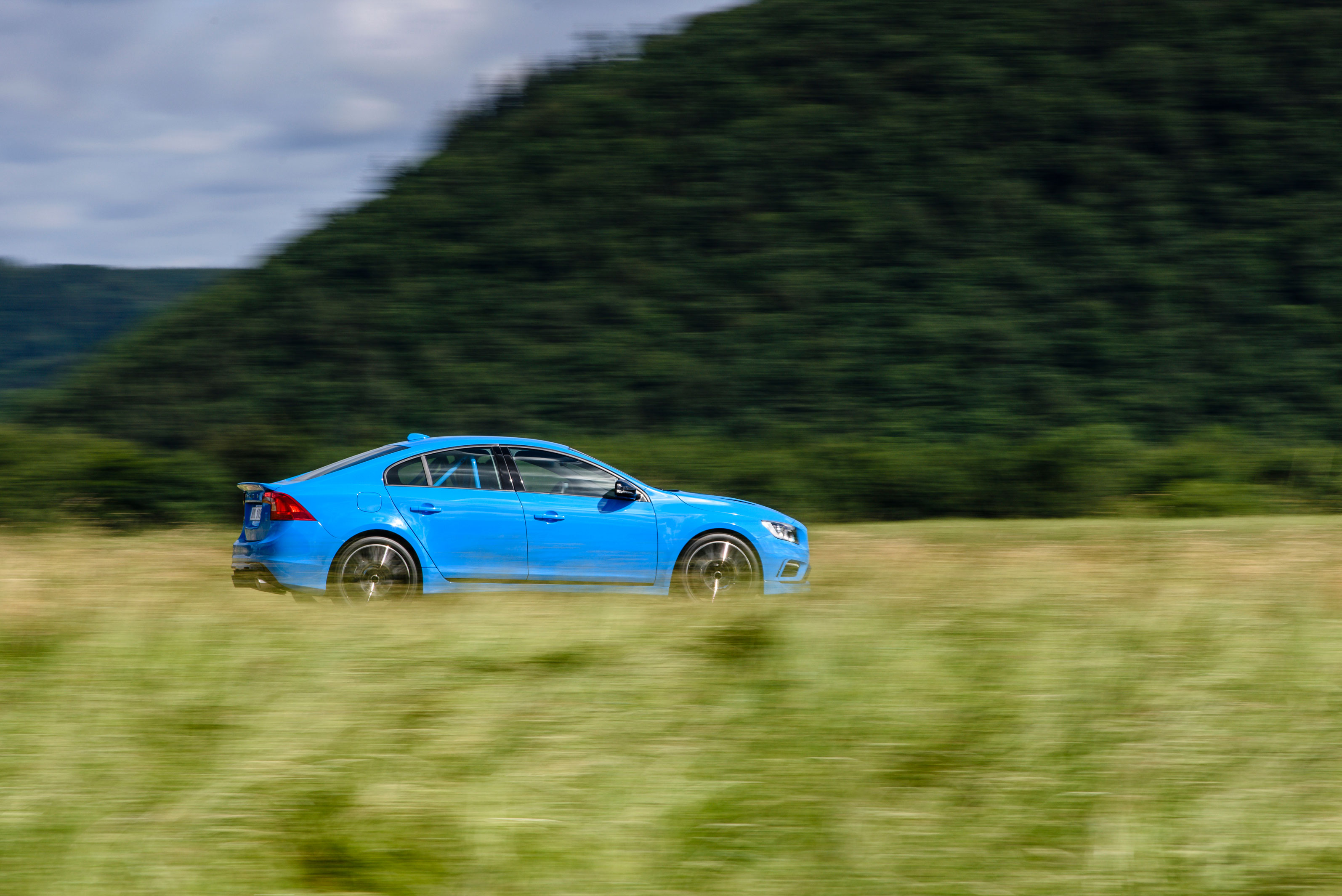 Volvo S60 Polestar - Side