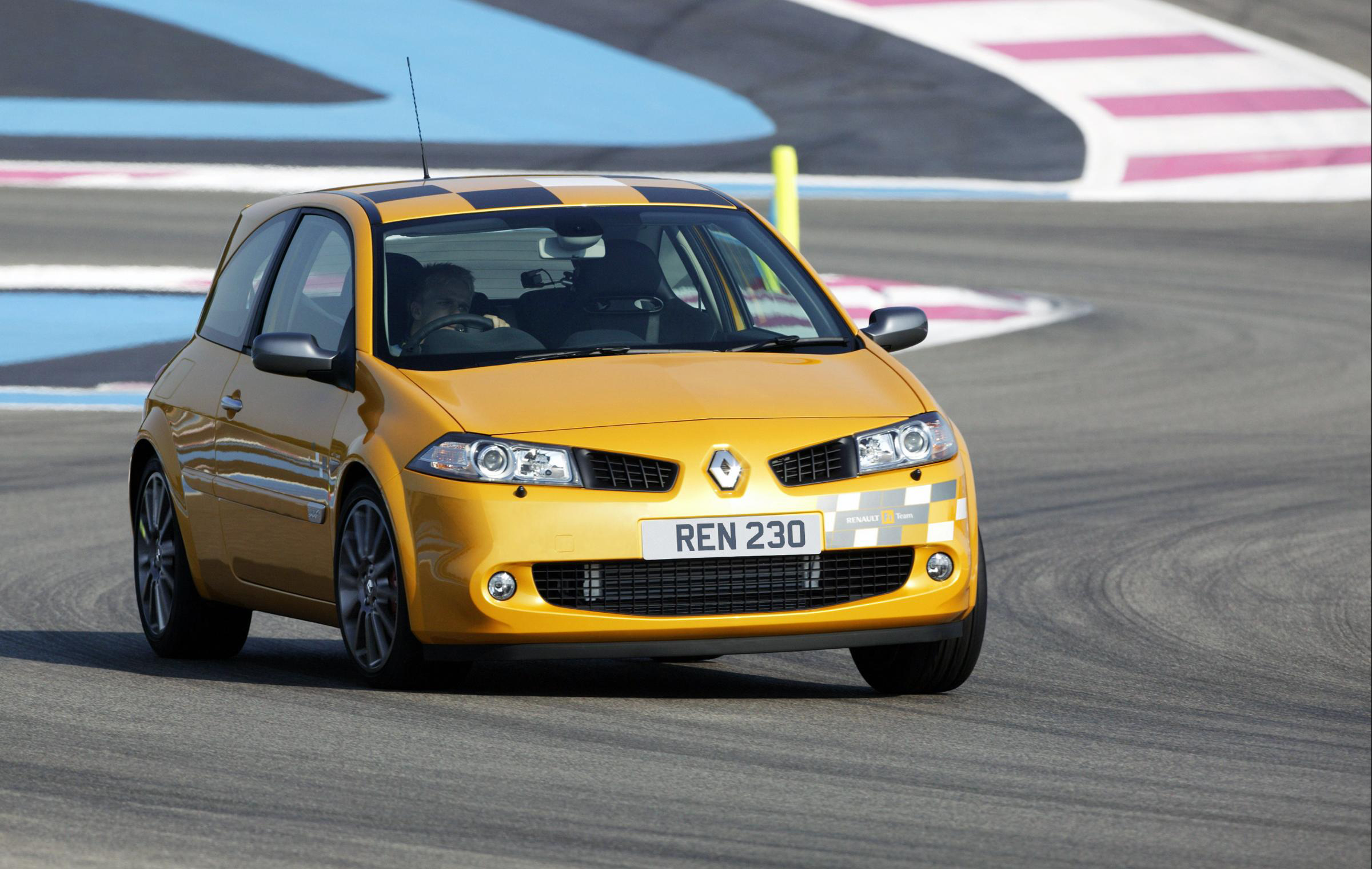 Renault Sport Mégane 230 F1 Team R26