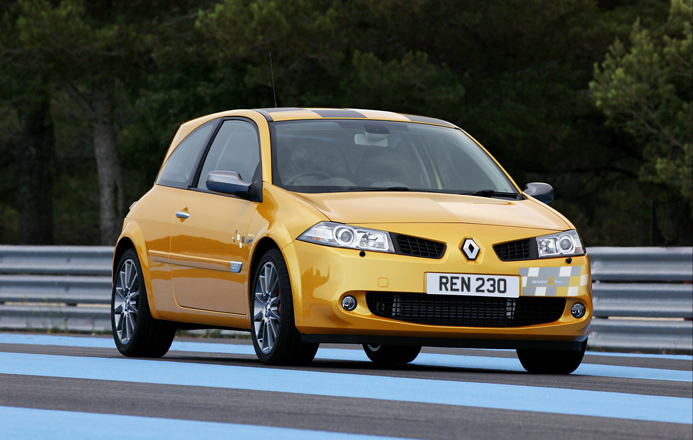 Renault Sport Mégane 230 F1 Team R26