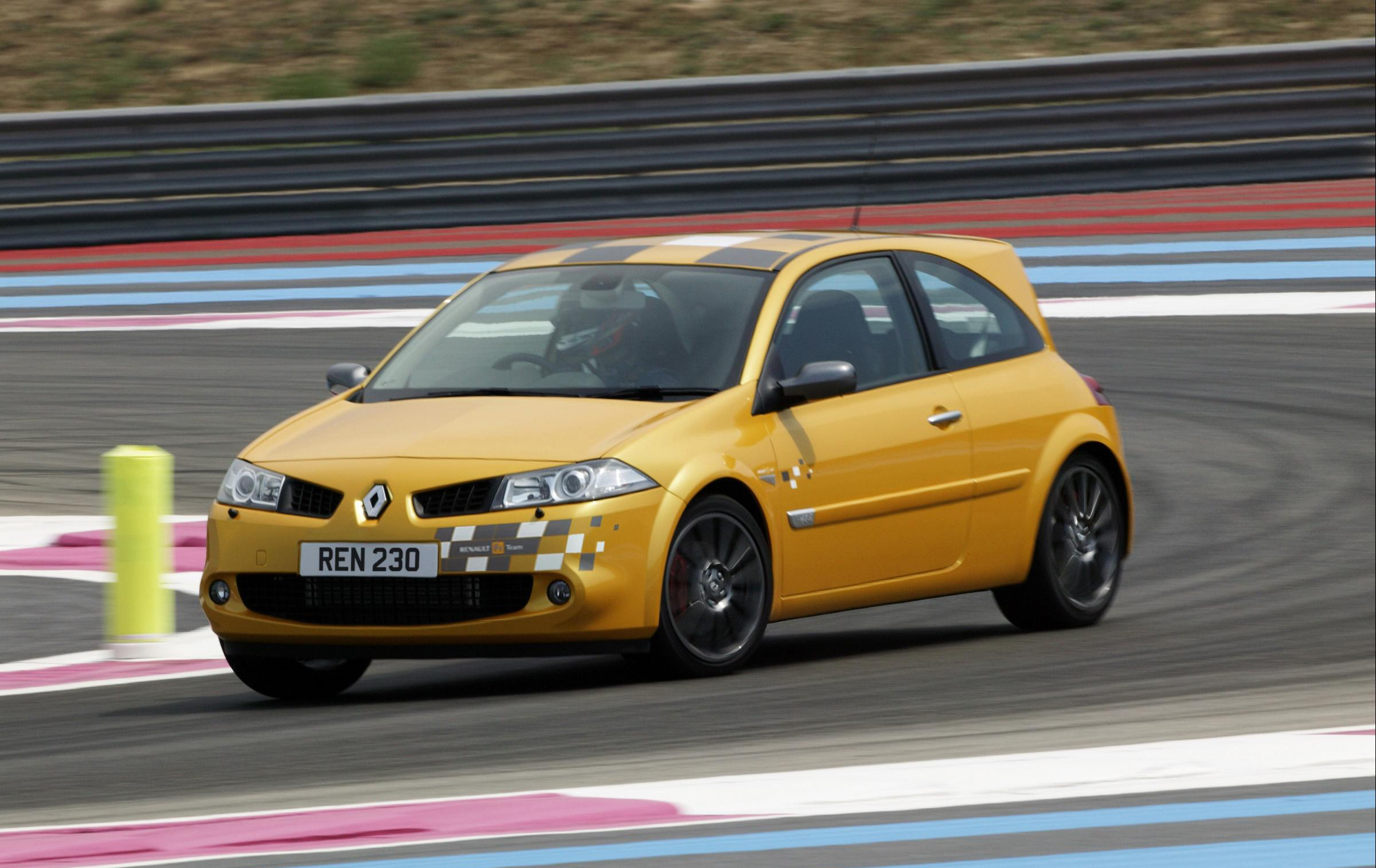 Renault Sport Mégane 230 F1 Team R26