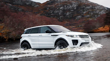 Range Rover Evoque - 2017 driving
