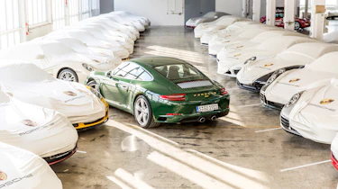 Porsche 911 Carrera - 1 millionth car rear
