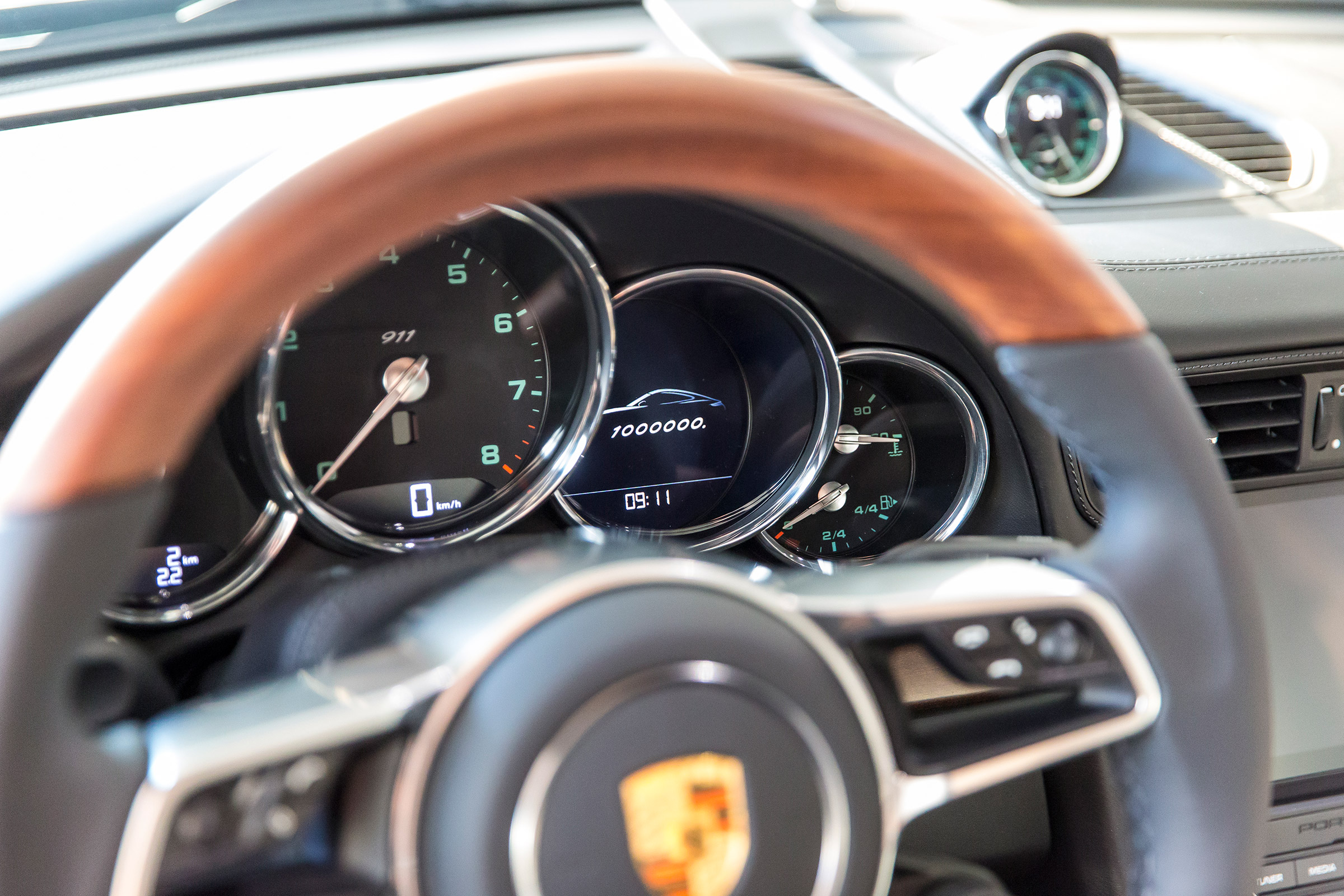 Porsche 911 Carrera - 1 millionth car interior
