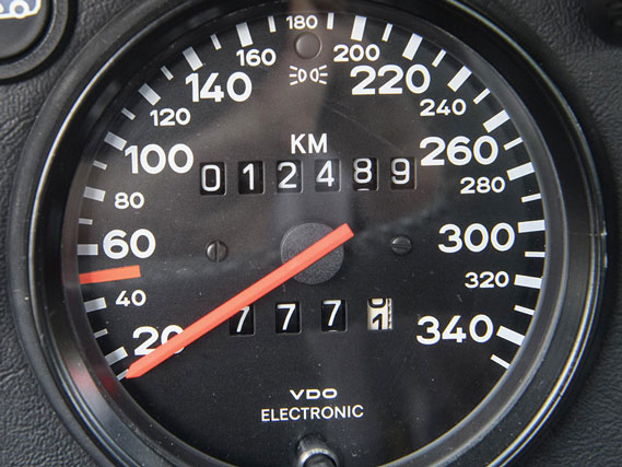 Porsche 959 - Dial